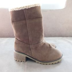 Youth 12 Fleece-Lined Boots Worn Once