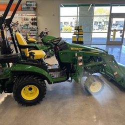 New John Deere 1025r backhoe and Gannon