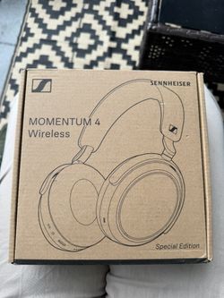 Sennheiser MOMENTUM 4 Wireless Noise Cancelling Headphones