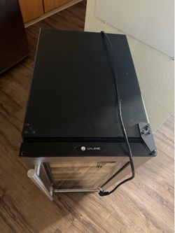 Wine cooler U-line