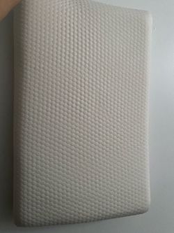 Soft Pillows, Flat Pillows for Sleeping - 2.75 Inch Soft Pillow for Back and Stomach Sleepers, Supportive Memory Foam, Machine Washable Cover, Standar