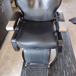 Salon Chairs 