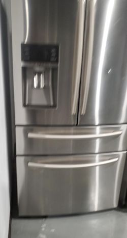 Samsung 4 Door Stainless Steel Fridge
