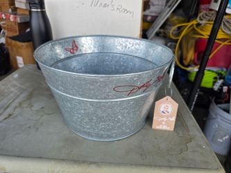 12 inch metal bucket decoration