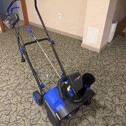 Snow Joe 15-Inch 11-Amp Electric Snow Blower (SJ615E)