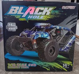 Black hole Monster truck 1:18 scale 4WD. Remote control truck.