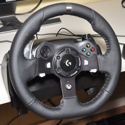 Logitech wheel For Xbox And Pc