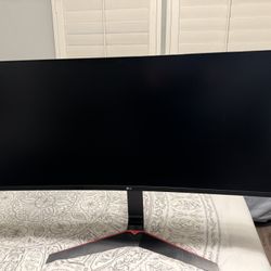 LG 34” Curved Monitor