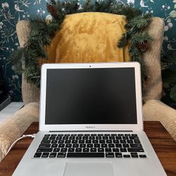 2015 13 Inch MacBook Air 