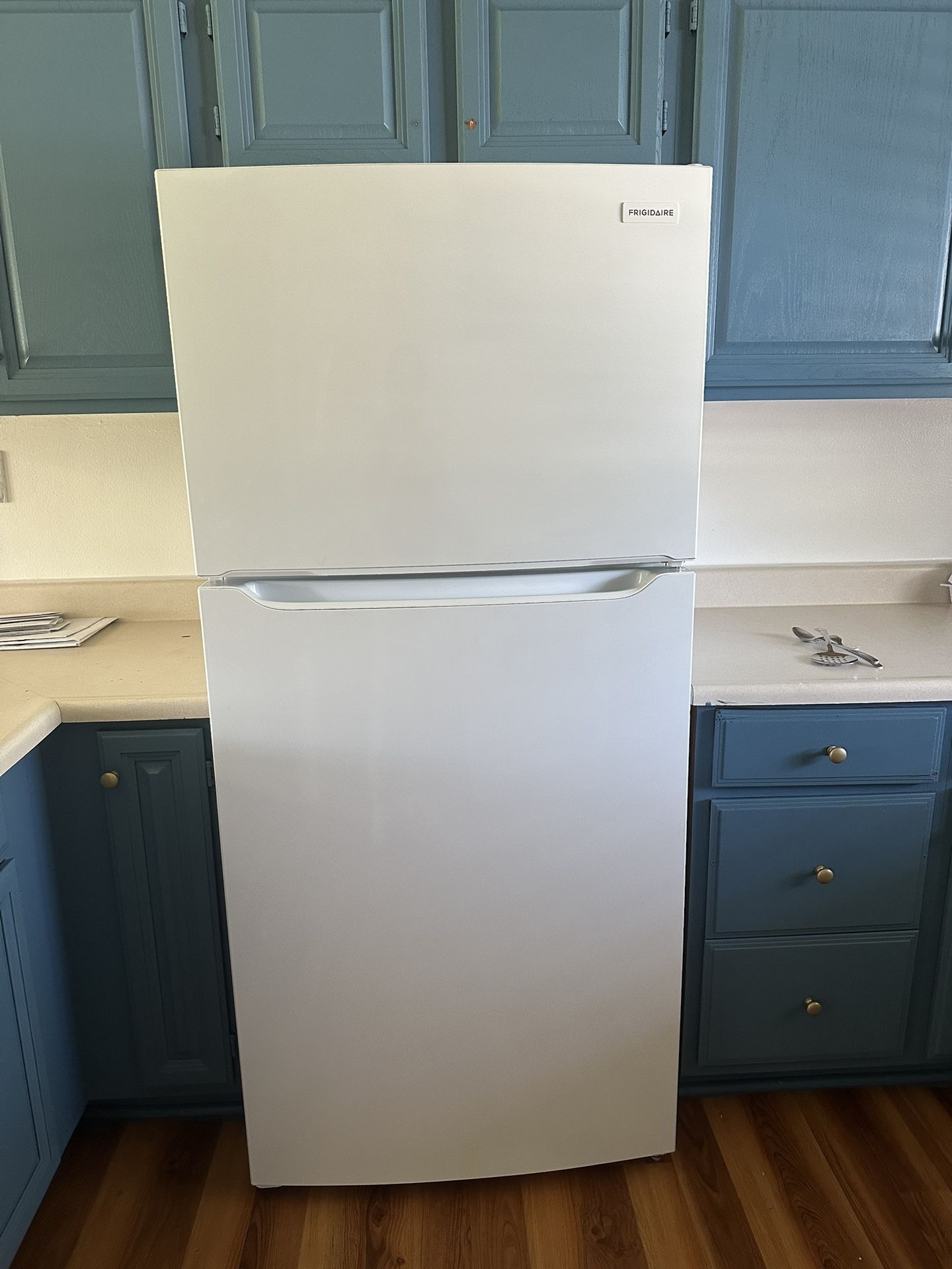 frigidaire Refrigerator