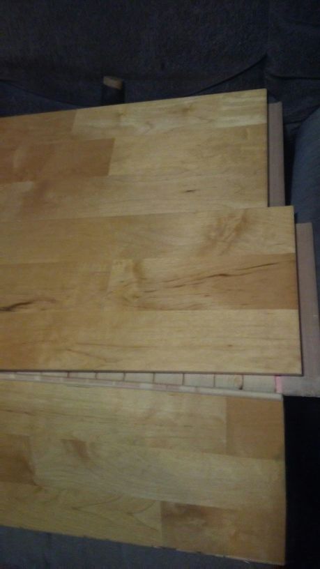 Cedar hard wood flooring and under lament like new condition