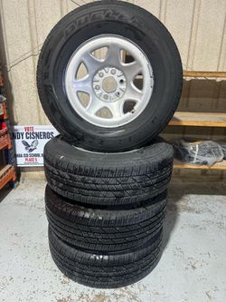BRIDGESTONE DUELER LX 265 /70 R17