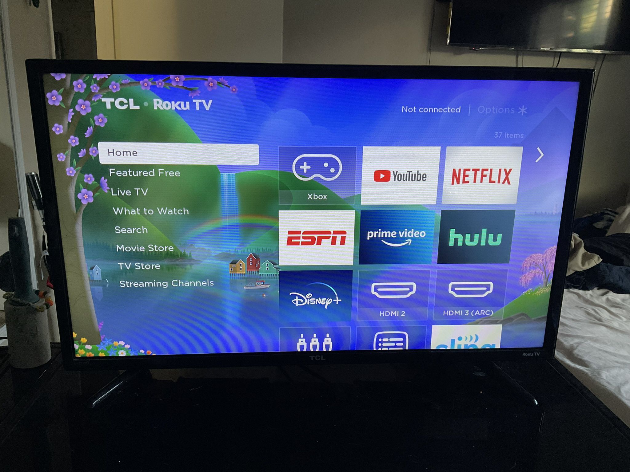 32 inch 1080p Tcl TV