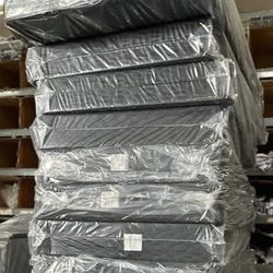 Full size box spring