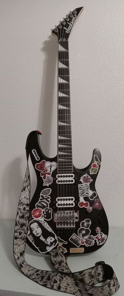 Jackson dinky arch top js32