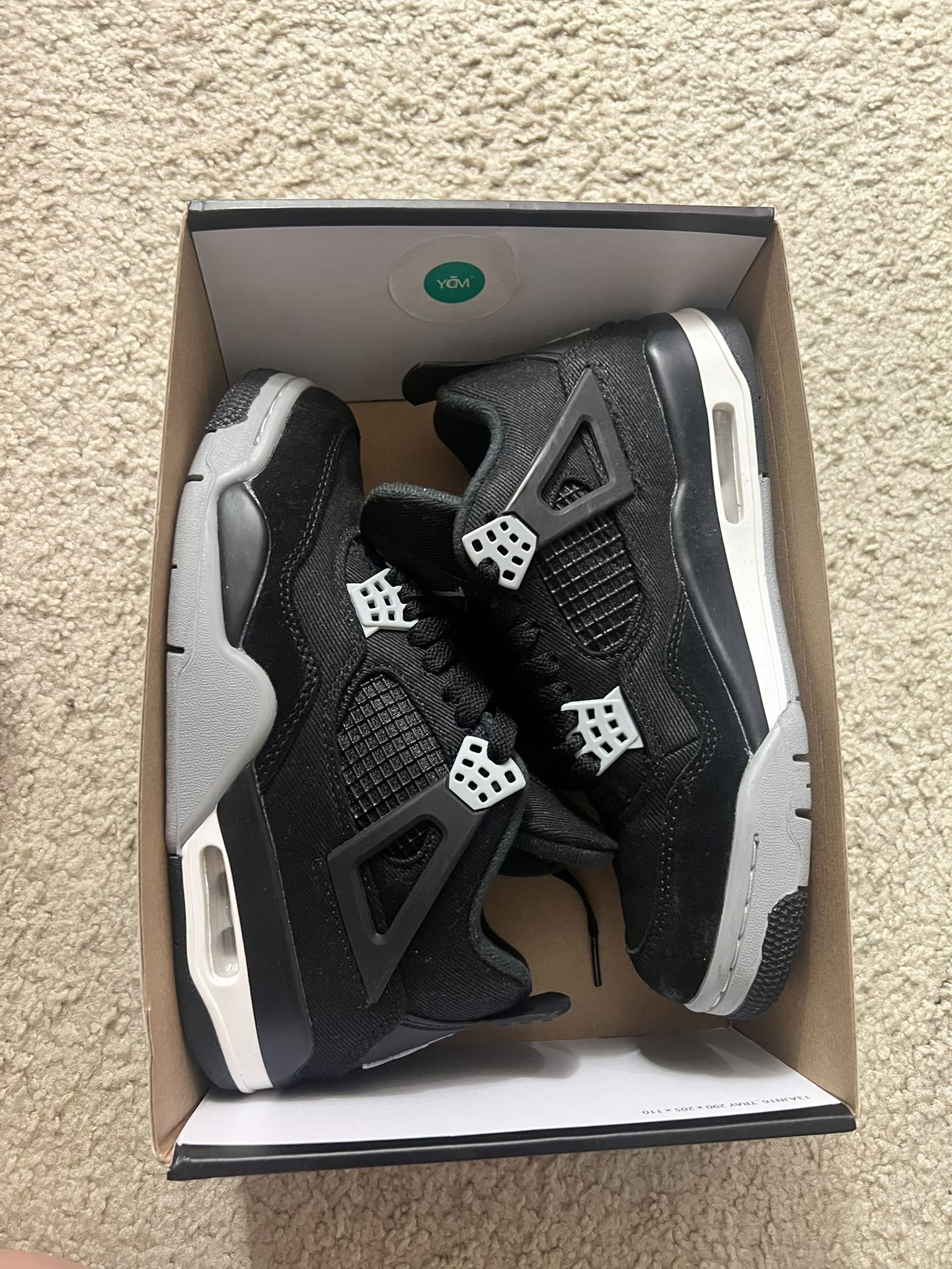 Black/grey Jordan 4