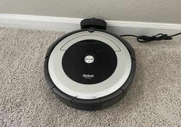iRobot Self Vacuum 