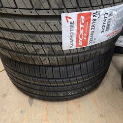 2 Kumho Ecsta LX 225/40ZR18 tires