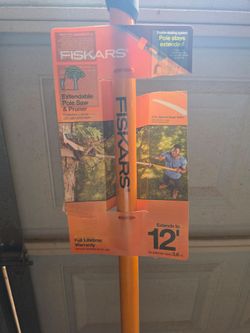 Extendable Pole Saw & Pruner