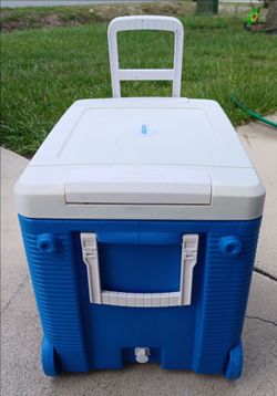 Camper ac dc refrigerator  $90