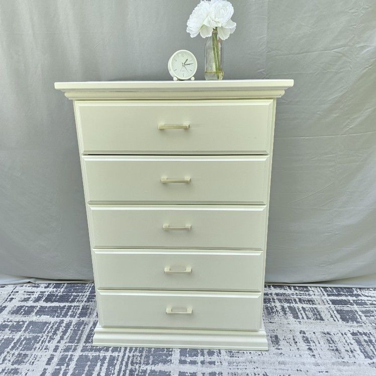 Bright white dresser