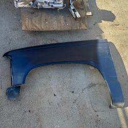 Chevrolet Front Fenders 94- 99 Tahoe - Yukon 2 Door or 4 Door