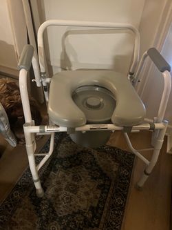 Commode