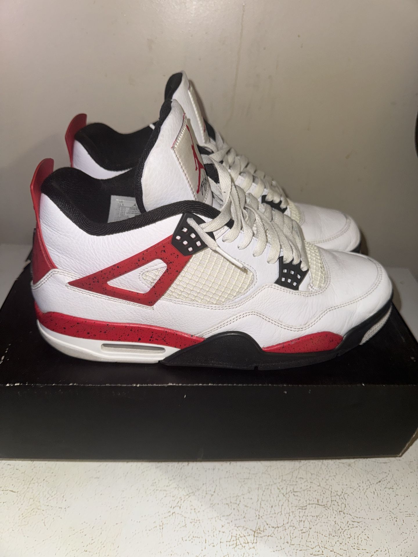 Jordan 4 Fire Red Size 11.5