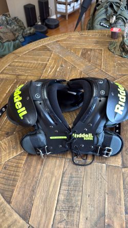 Russell Youth XS Football Shoulder Pads