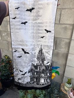 Halloween table runner