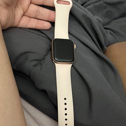 Series 4 Apple Watch 