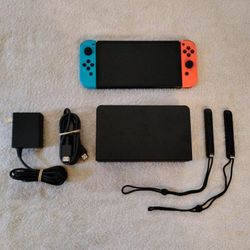 NINTENDO SWITCH OLED 