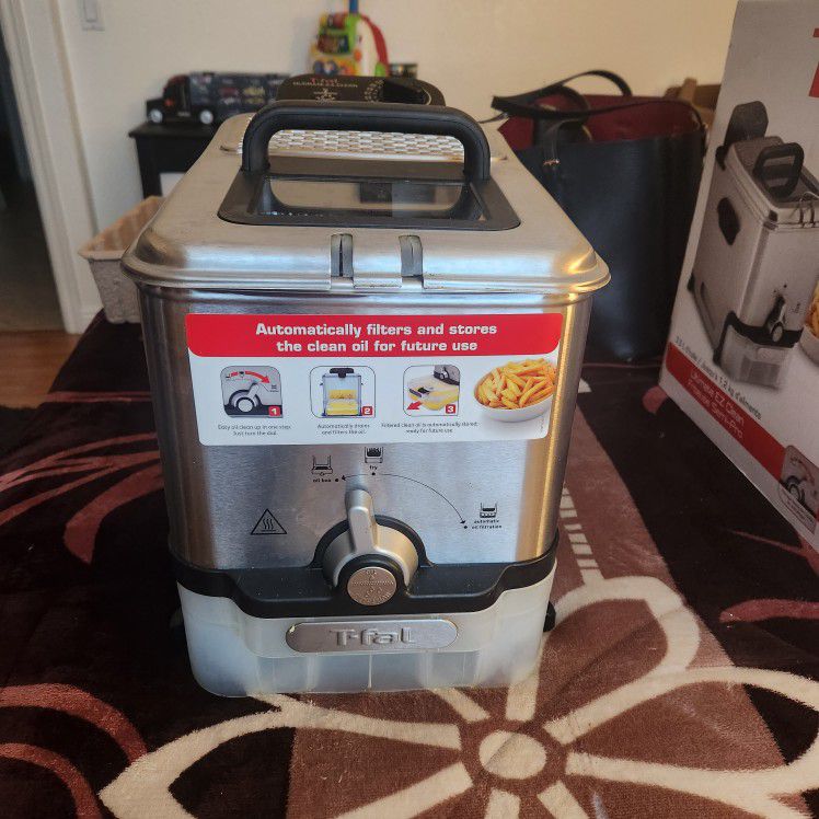 T-Fal Ultimate Easy Clean Stainless Deep Fryer for Sale in Gig Harbor, WA -  OfferUp