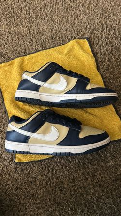 Men’s Nike dunks size 11