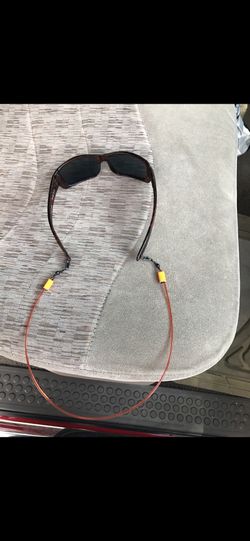 Marine grade glasses retainer