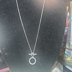 Pandora Necklas