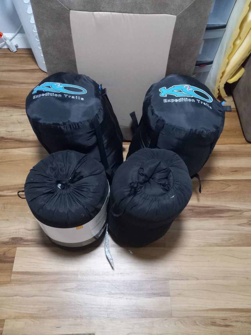 SLEEPING BAG'S 