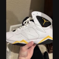 Jordan Retro 7 Maize Size 11.5 Men’s Women Size 13 