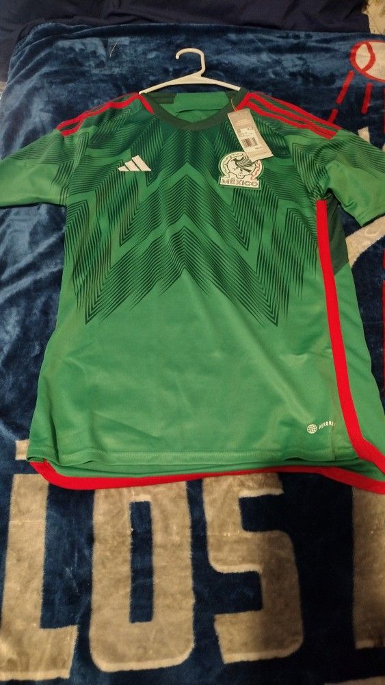 Original Adidas Mexican National Soccer Team jersey 2022/ Camiseta De MEXICO ORIGINAL