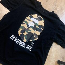 BAPE SHIRT SIZE L