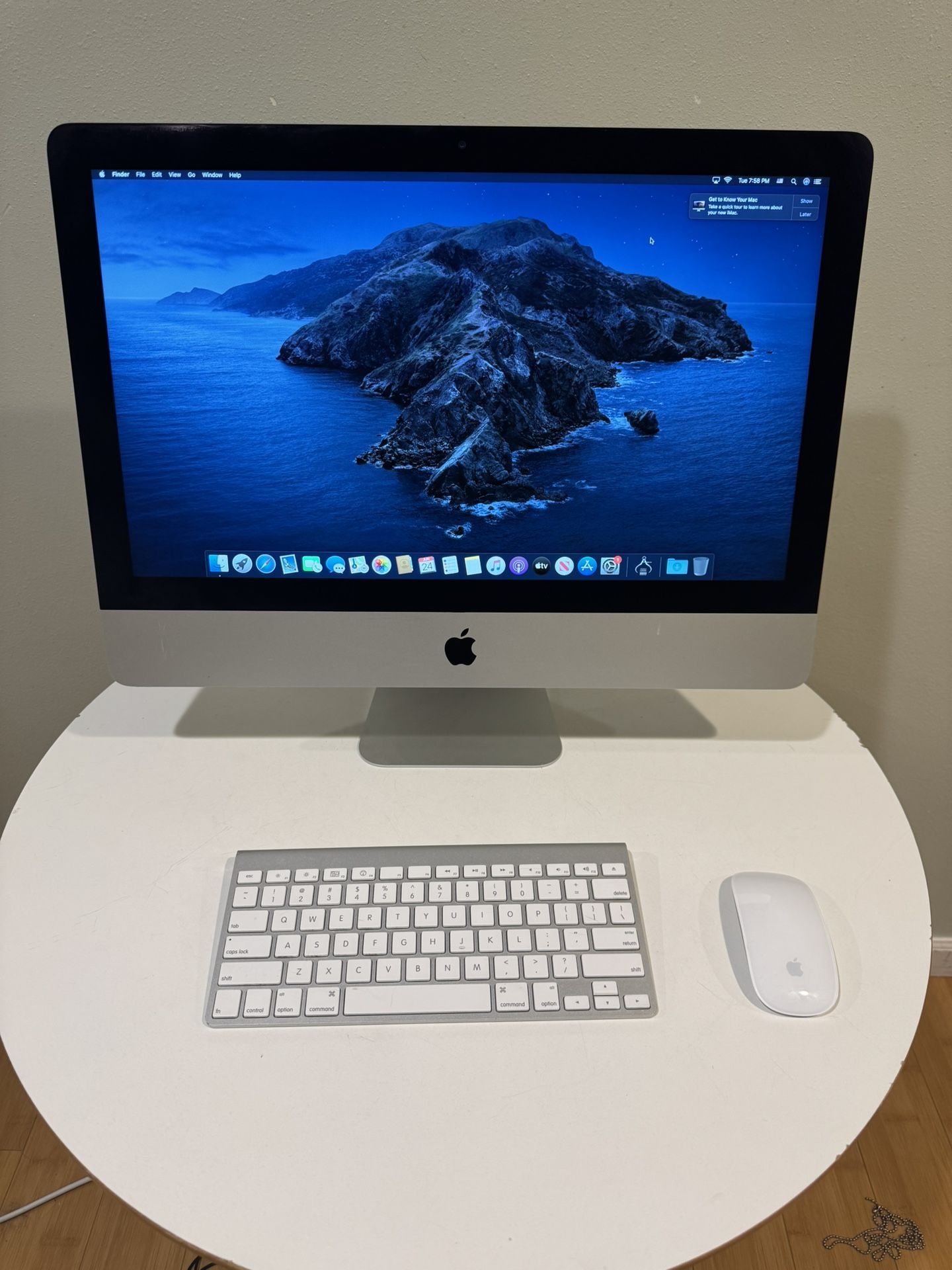 Apple iMac 21.5” 32gb Ram/1TB SSD Computer PC Desktop With Wireless Mouse And Keyboard