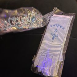 Elsa Gloves And Crown Frozen Disney 