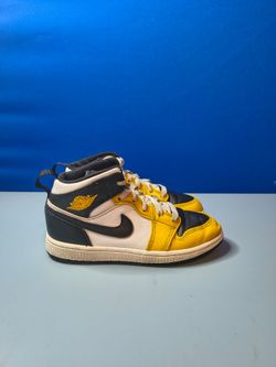 Nike™ Air Jordan 1 Mid GS 'Yellow Ochre (Size 13C)