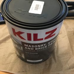 KILZ Masonry, Stucco & Brick Paint is a high-quality, self-priming, acrylic latex formula designed for interior/exterior vertical masonry, including c