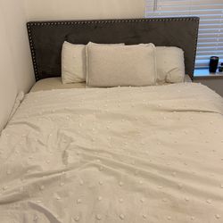 Queen bed