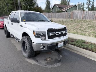 2014 Ford F-150 XLT โ Excellent Condition | Clean Title | Tons of New Parts