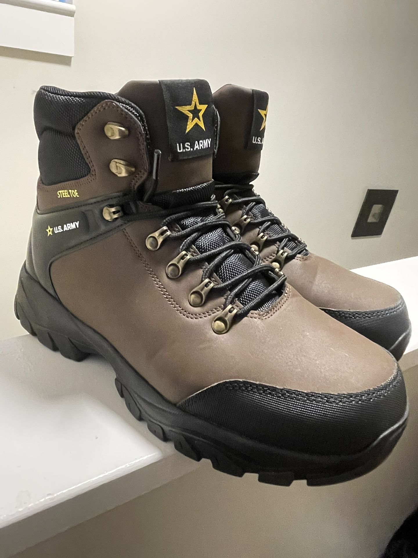 U.S. Army Steel Toe Work Boots!