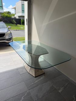 Mesa de Comedor - 80” x 46”
