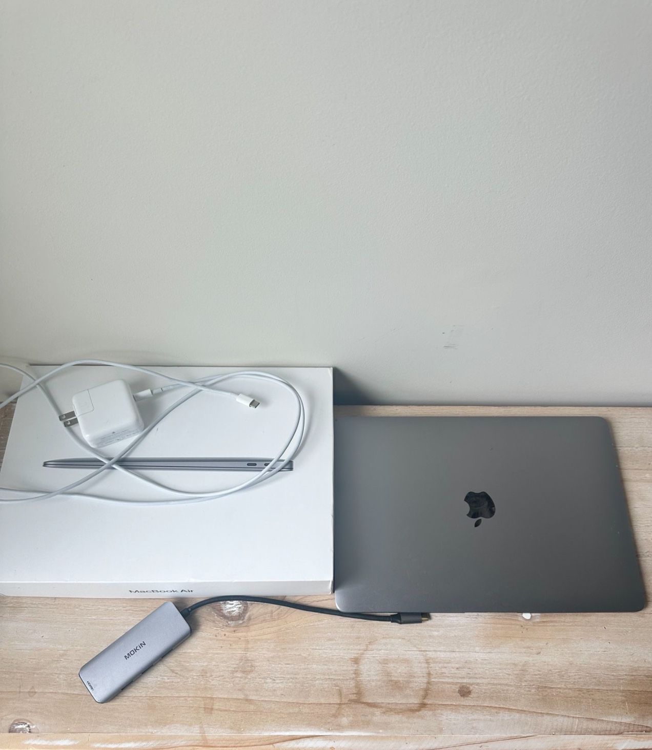 MacBook Air 13.3" - Silver