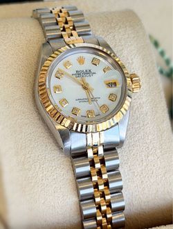 Rolex Datejust 26mm White MOP custom Diamond Dial Fluted Bezel Ladies watch 69173 box & service card 18k gold & stainless steel Jubilee Bracelet